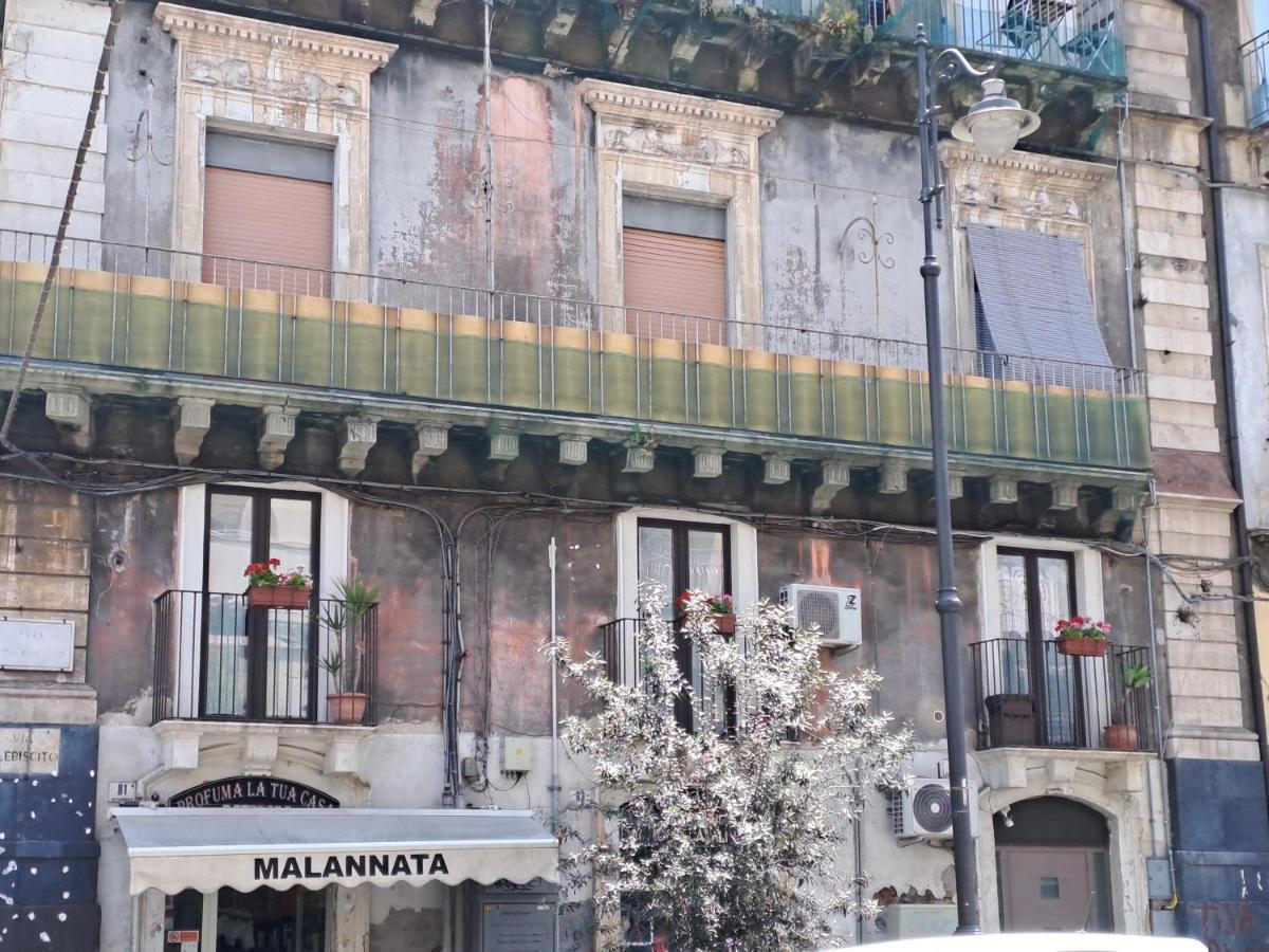 Tourist House La Castellana Catânia Exterior foto